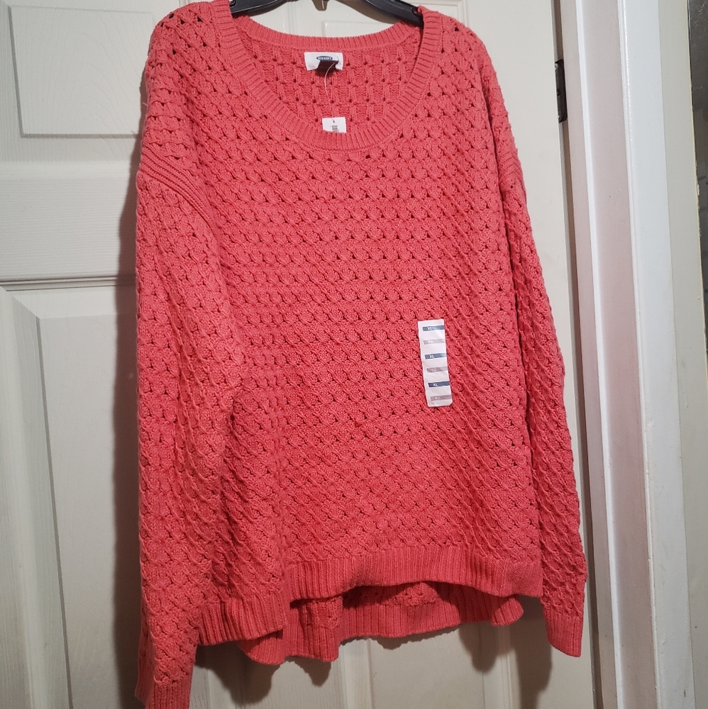 Old navy sweater